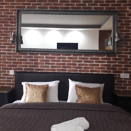 Mini Hotel On Demiivska Kiev Dış mekan fotoğraf