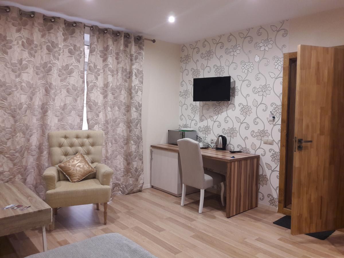 Mini Hotel On Demiivska Kiev Dış mekan fotoğraf